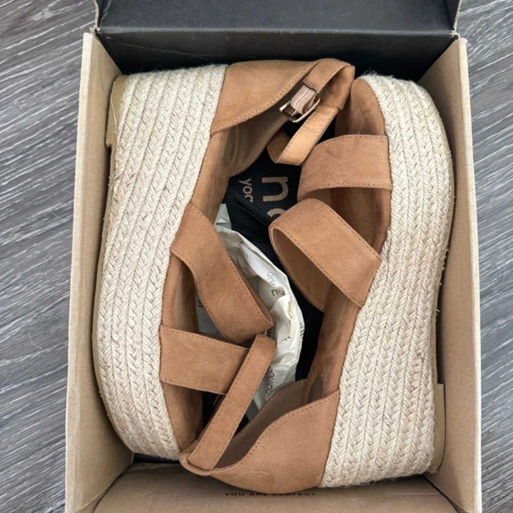 Nalho Amara Light Brown Women’s size 11